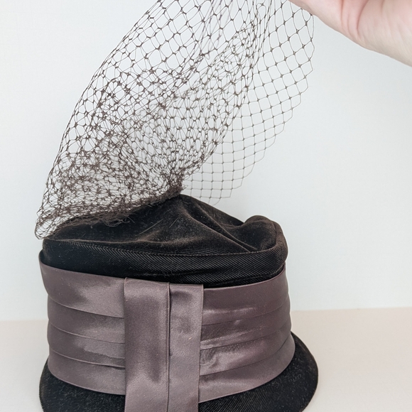 Vintage Brown Hat - Picture 8 of 13